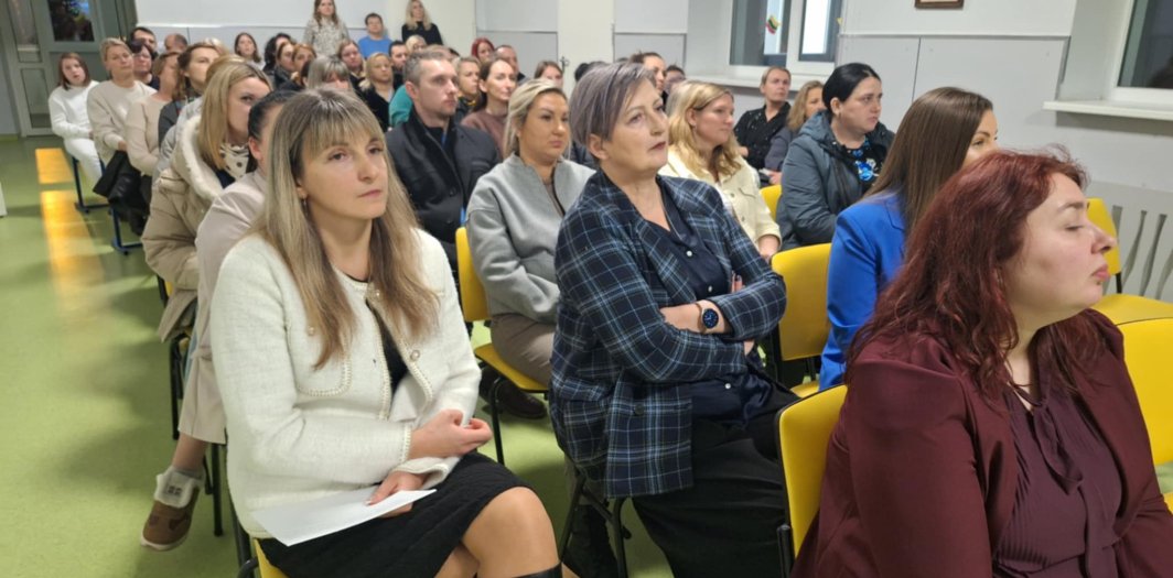 Bendruomenės sueiga „Gimnazija 2025-2026 m. m.: aktualijos ir naujienos“