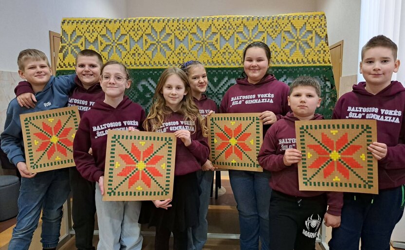 Pradinukų pažintis su  lietuvių tautodaile