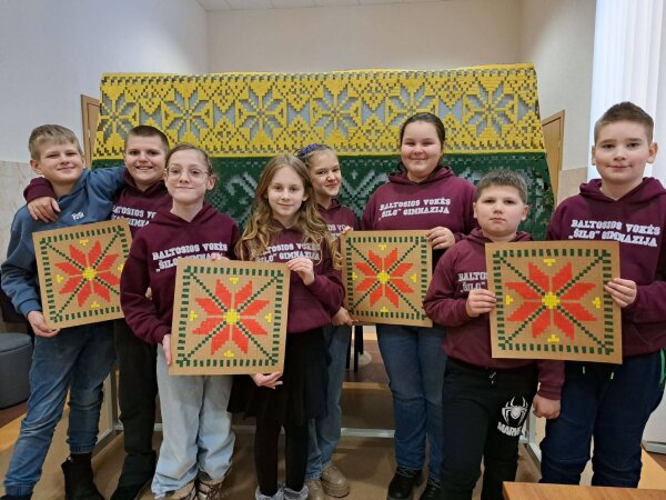 Pradinukų pažintis su  lietuvių tautodaile